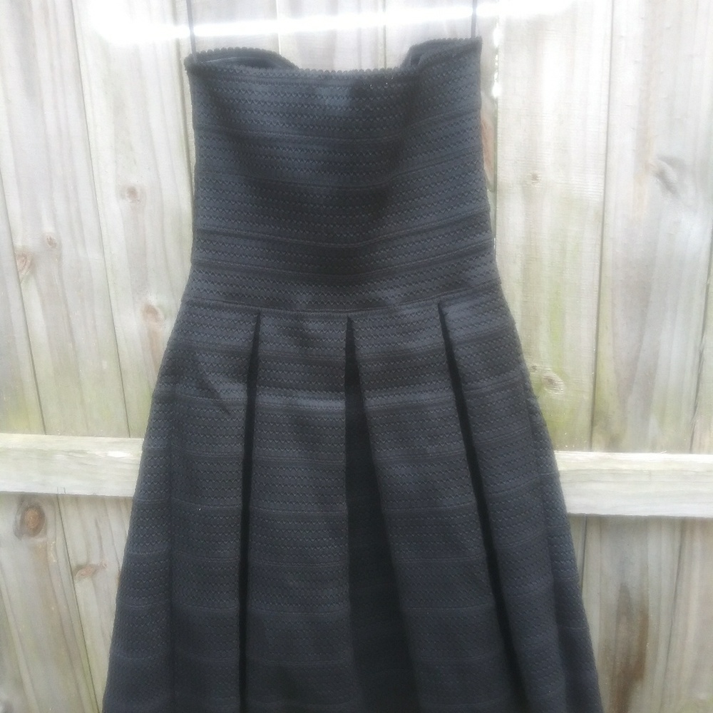 Lil black strapless dress